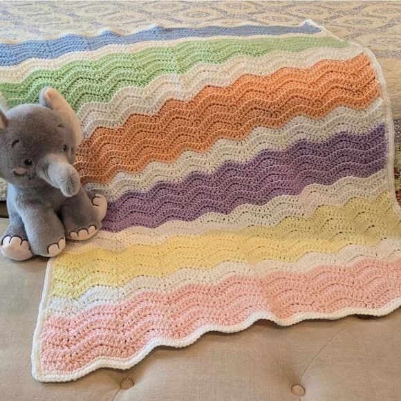 NEW Colorful Crochet Baby Blanket HAND-CROCHETED BY SELLER LARGE 37 X 33 INCHES - Picture 1 of 10